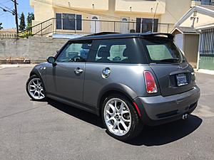 2005 Mini Cooper S manual tranny...California Car!-f10be909-699d-4e9e-bc42-f0e548f30642-2.jpg